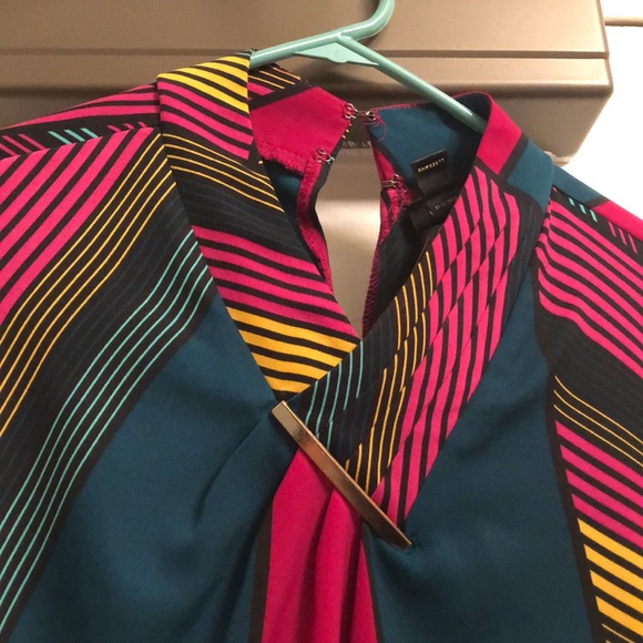 Multi-Color Striped Sleeveless Tank - Picture 2 of 4